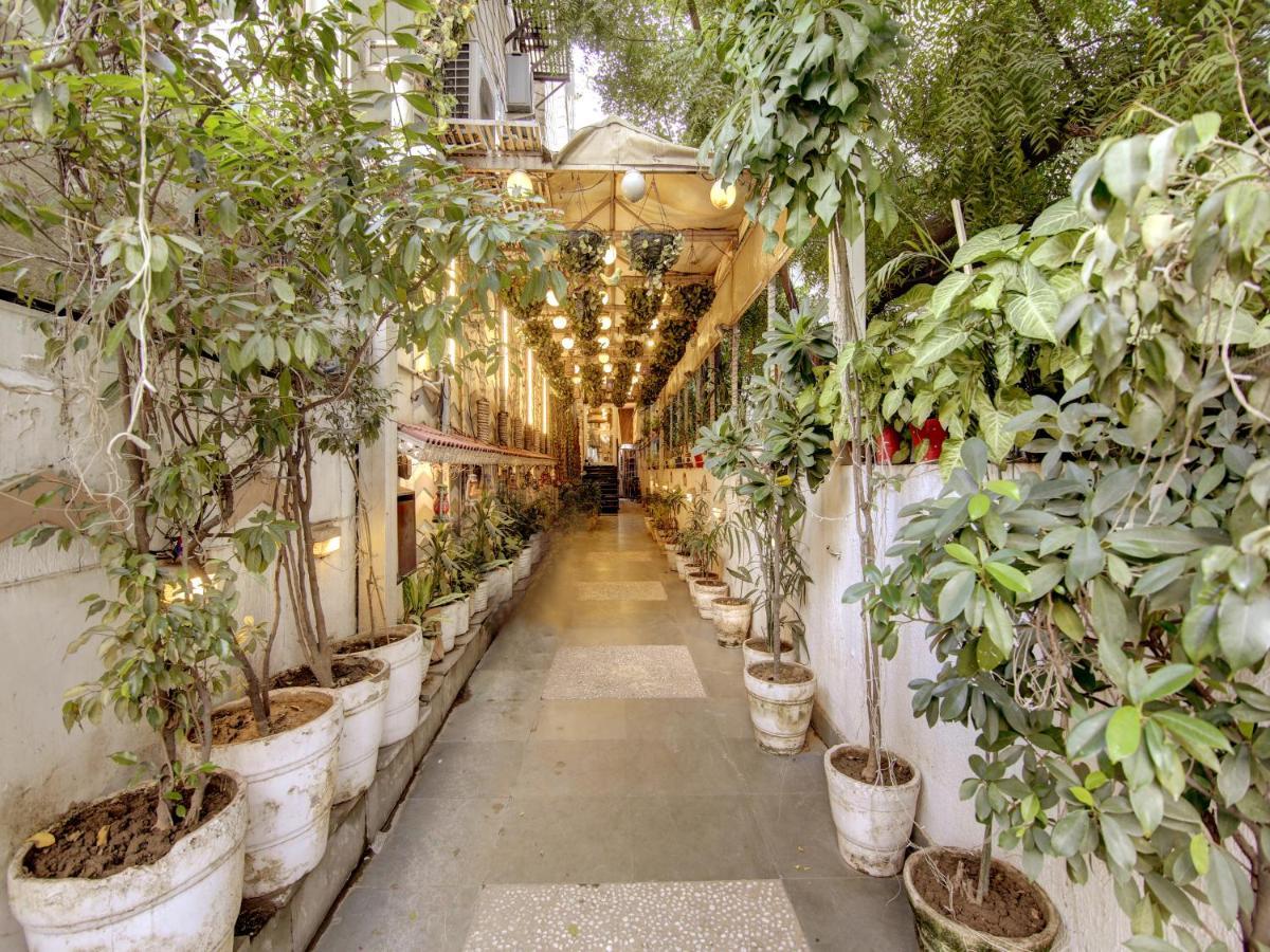 Lime Stays B&B Gk-2 At Greater Kailash Metro South Delhi Nearby Saket Select City นิวเดลี ภายนอก รูปภาพ