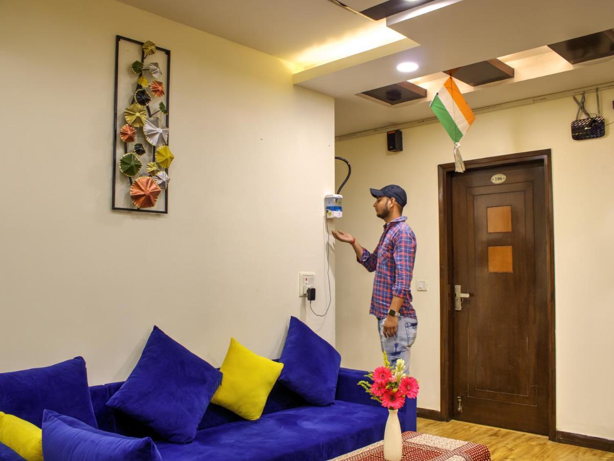 Lime Stays B&B Gk-2 At Greater Kailash Metro South Delhi Nearby Saket Select City นิวเดลี ภายนอก รูปภาพ