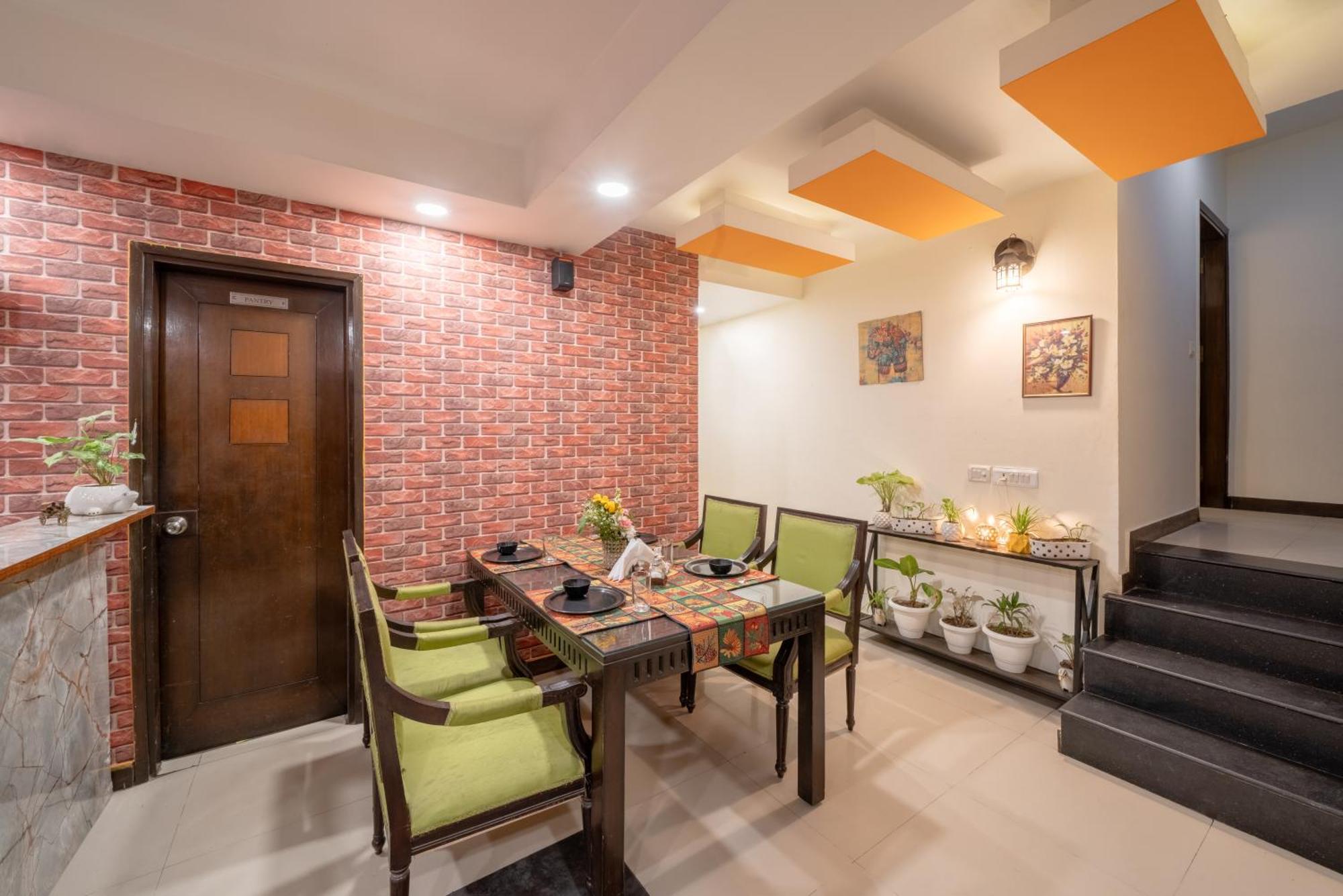 Lime Stays B&B Gk-2 At Greater Kailash Metro South Delhi Nearby Saket Select City นิวเดลี ภายนอก รูปภาพ
